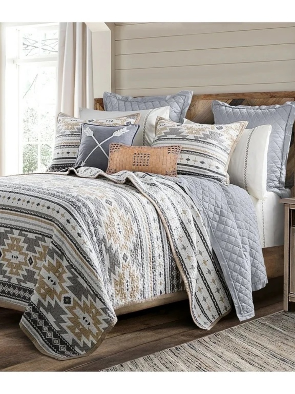 Paseo Road Desert Sage Aztec Western Bedding 3 Piece Reversible Quilt Set King